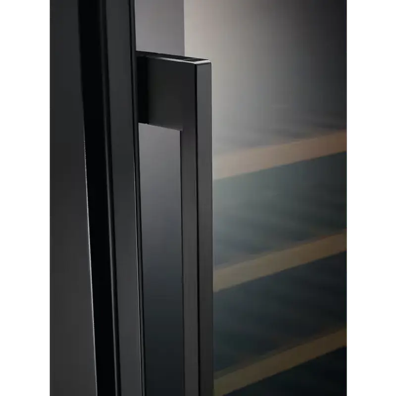  Dulap pentru vin Electrolux EWUS020B5B
