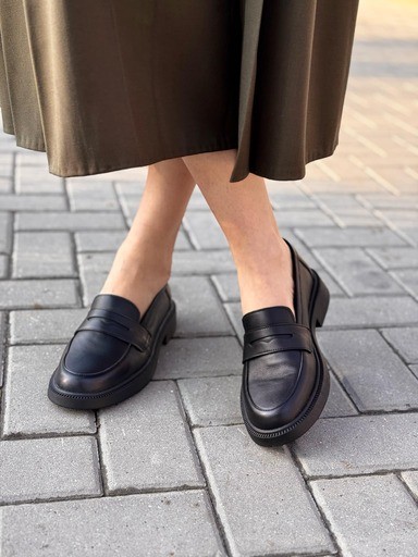 Loafers River