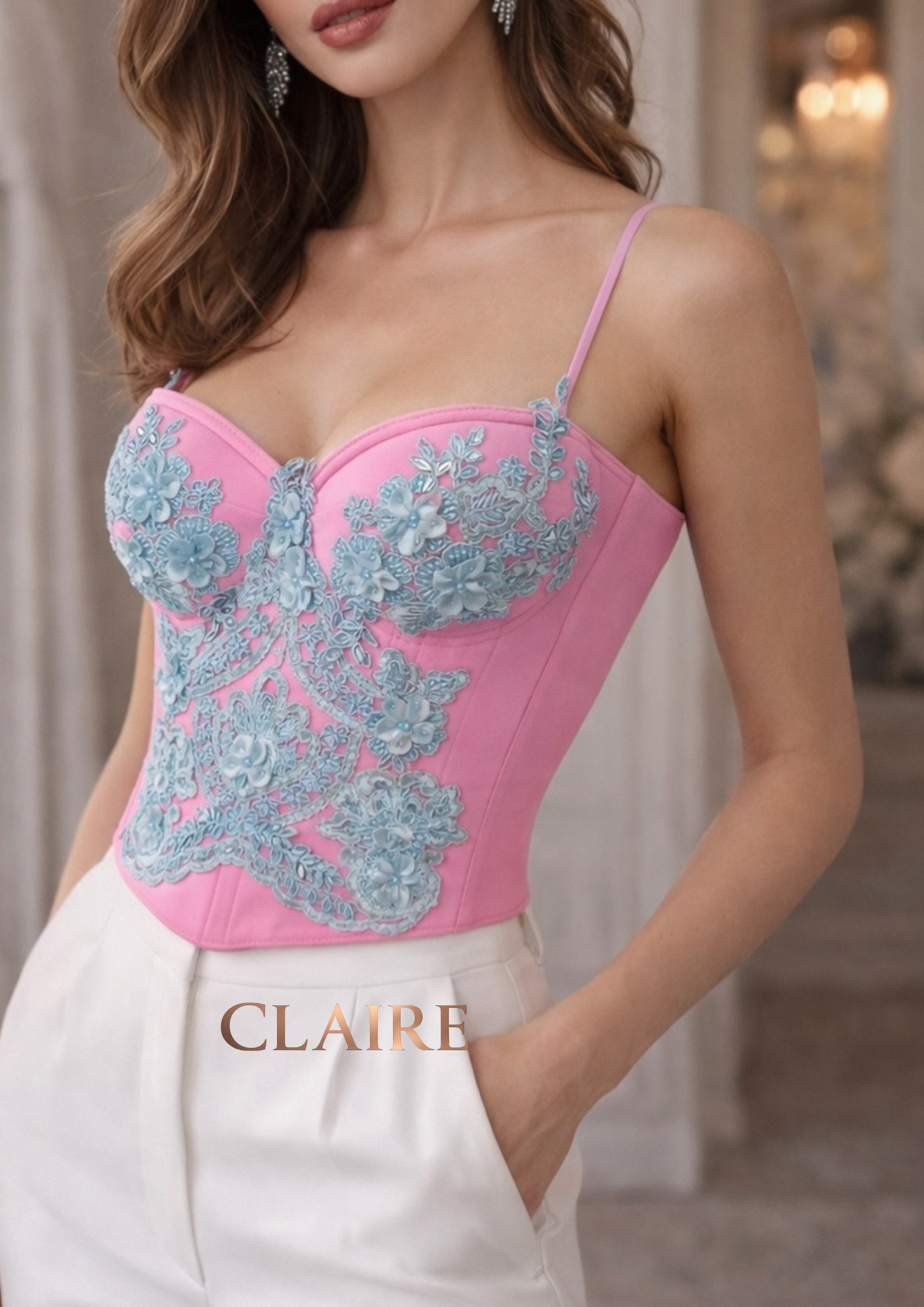 Corset roz cu aplicații