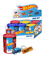 Set "Hot Wheels" in butoi cu masinuta si rampa